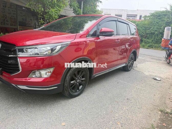 Toyota Innova Venturer 2018 Đỏ Tự động 90.413 km