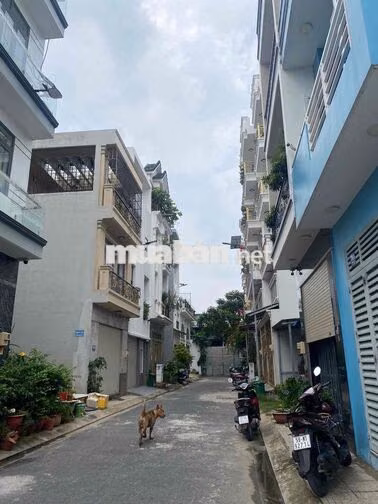 Bán Miếng Đất 5m x 11m Đường Hương Lộ 2 55m2