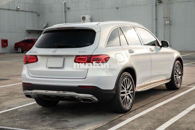 Mercedes-Benz GLC200 4Matic 2022 Trắng