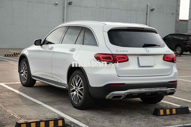 Mercedes-Benz GLC200 4Matic 2022 Trắng