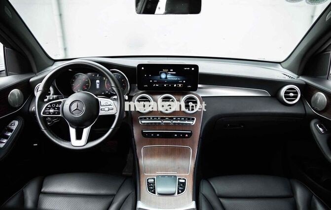 Mercedes-Benz GLC200 4Matic 2022 Trắng