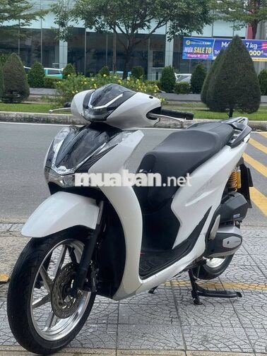 Honda SH 160 2023 Trắng Đẹp Keng, Có Góp