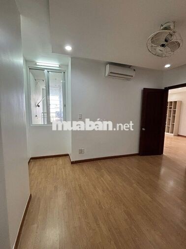 Cần cho thuê căn hộ chung cư 51 Chánh Hưng, 2PN, NTCB, ở ngay