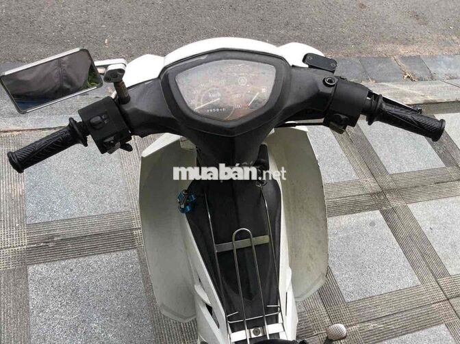 Yamaha Sirius 2010 Trắng Tự động