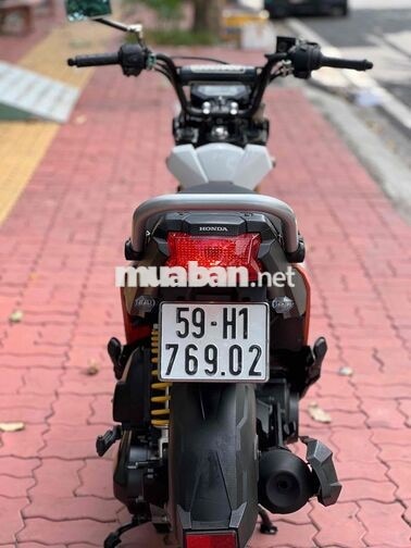 Honda Zoomer X 2017 Trắng cam 42.000km