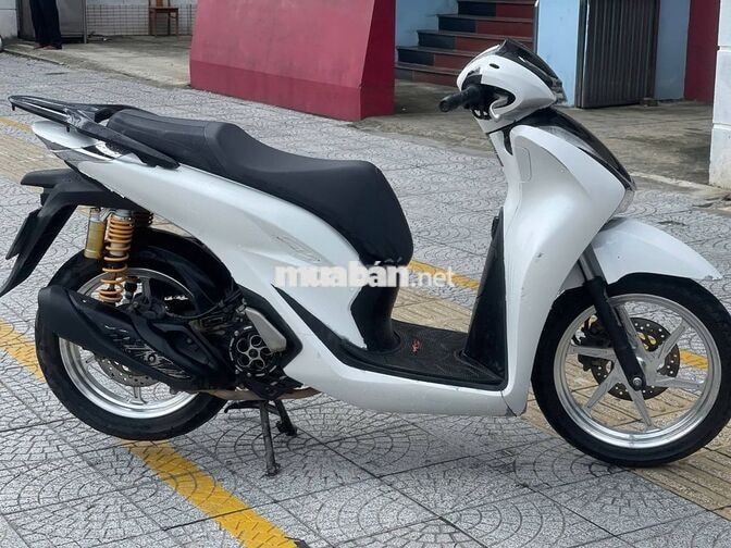 Honda SH 160 2023 Trắng Đẹp Keng, Có Góp