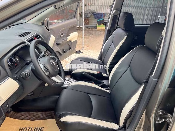 Toyota Rush 7 chỗ Số tự động Nâu