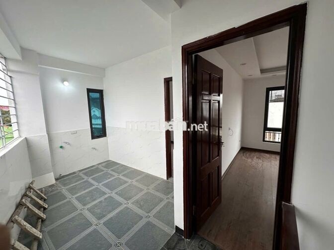 CHO THUÊ NHÀ 41m 4 Tầng + 1 Lửng 6PN - CHÍNH CHỦ