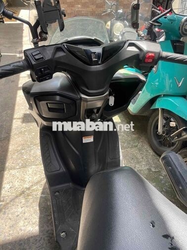 Suzuki Burgman Street Đen 37.700 km