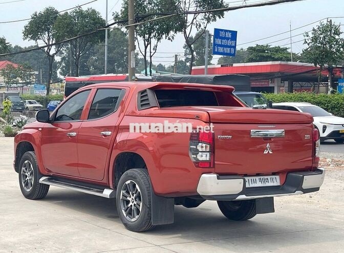 Mitsubishi Triton 2020 1 cầu số tự động Cam