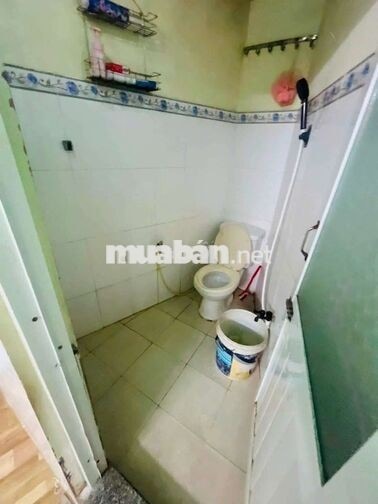 chủ gửi bán nhà sổ chung bùi thị xuân