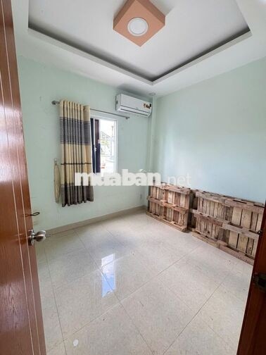 -  212/11/18 Nguyễn Thiện Thuật, Phường 3, Quận 3 - Cách hẻm ô tô 20m