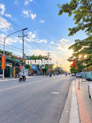 Cho Thuê Kho Xưởng trục ngay DT743 diện tích 1200m2, giá 40tr/tháng