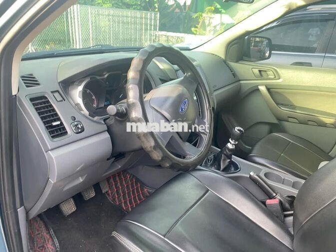Ford Ranger 2014 số sàn máy dầu 1 cầu