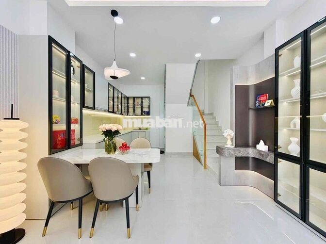 Chỉ 7 Tỷ 290 - HXH - NHÀ XÂY MỚI TẠI NGUYỄN VĂN CÔNG GIÁP SÂN BAY TSN