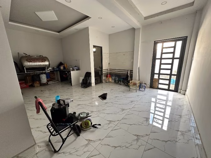 CHO THUÊ NHÀ MẶT TIỀN ĐẶNG THÚC VỊNH – GẦN CHỢ ĐÔNG THẠNH, UBND – 210M