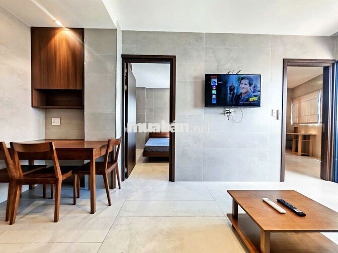 Căn hộ mới 100% thang máy hầm xe bạncol 1,2pn ngay nguyễn kiệm PN !