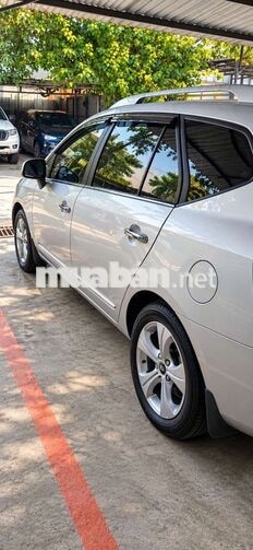 Kia Carens MT EX 2.0 2015 Số sàn
