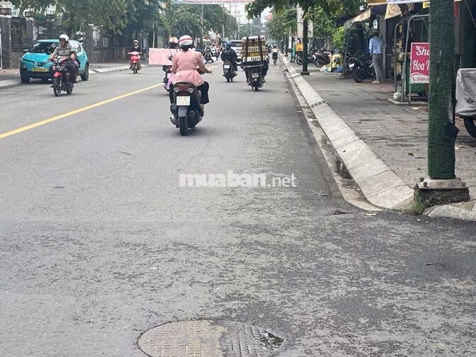 Cho thuê Nhà T+Lững+3L, 8x40m, Trần Hưng Đạo ,75tr