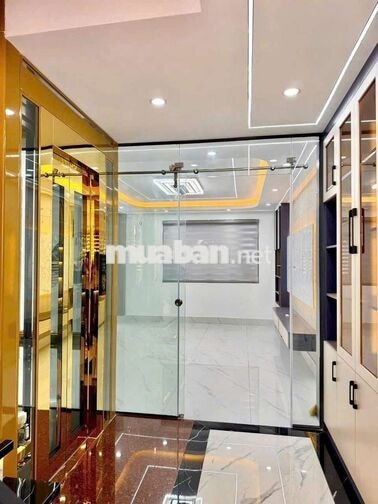 nhà đẹp y hình có cầu thang máy 4 x 18 có 6pn 6wc sân thượng