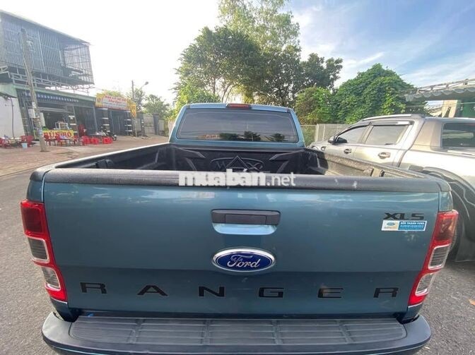 Ford Ranger 2014 số sàn máy dầu 1 cầu