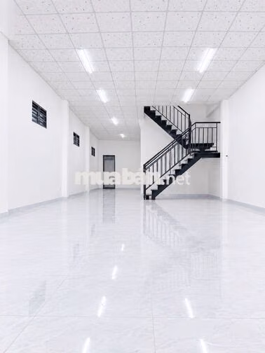 Cực hiếm! Nhà mặt tiền Thuận Giao 360m2 sử dụng, giá chỉ 16tr/tháng