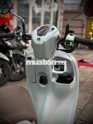 Honda Scoopy Smartkey 2024 Trắng
