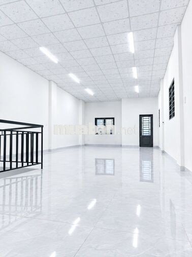 Cực hiếm! Nhà mặt tiền Thuận Giao 360m2 sử dụng, giá chỉ 16tr/tháng