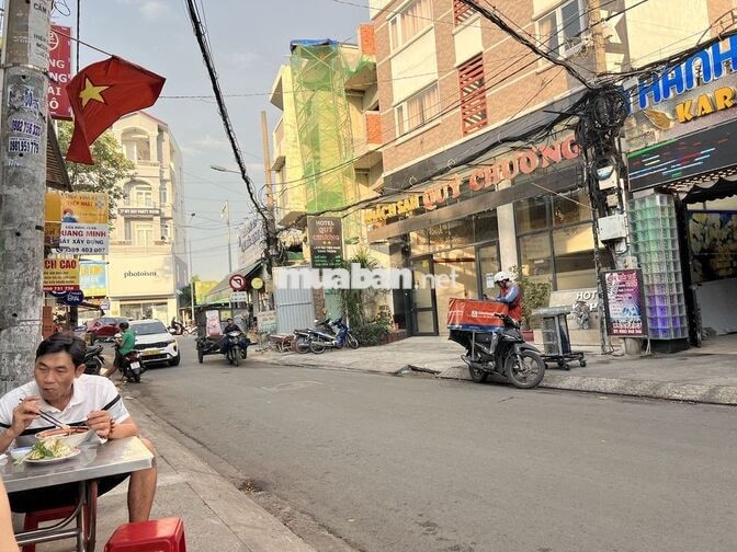 Cần bán nhà mặt tiền đường Trần Quốc Tuấn 4x14, 2 lầu đúc giá 6,2 tỷ
