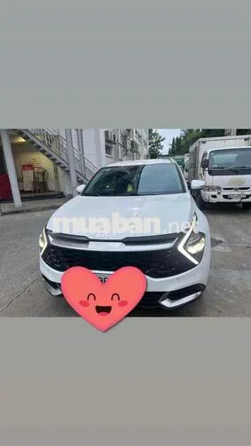 Kia Sportage Premium 2.0 Trắng 2023 21.500 km