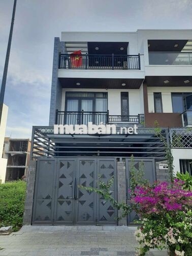 cho thuê căn nhà 3 tầng Mỹ Gia gói 7, 2 mặt tiền trước sau