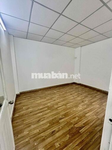 Nhà Mới Sơn 4x10m 2Lầu (4PN 3WC) Hẻm 5m Thông. LÊ VĂN QUỚI