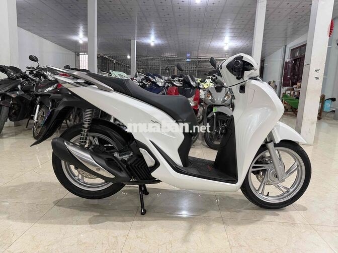 Honda SH125 2025 Trắng 5500km