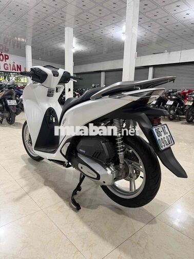 Honda SH125 2025 Trắng 5500km