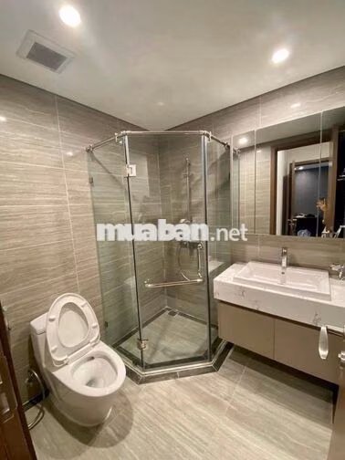 RẺ NHẤT VINHOMES CĂN 1N+ TẦNG TRUNG GIÁ 2,450 TR HƯỚNG MÁT TẠI VHOP