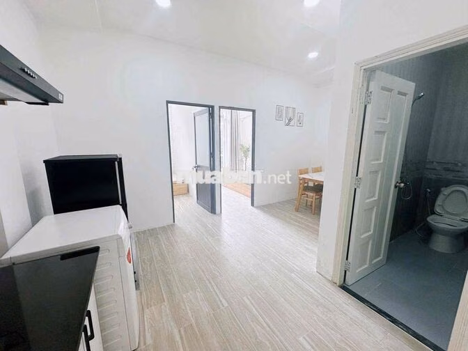 2PN BAN CÔNG FULL NỘI THẤT _SIÊU THOÁNG MÁT NGAY SÂN BAY