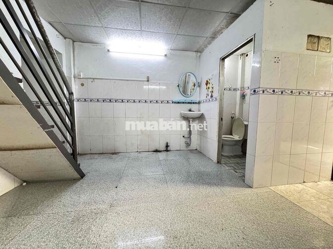 CHO THUÊ NHÀ  NGUYÊN CĂN ĐƯỜNG HƯƠNG LỘ 2 – BÌNH TÂN - HẺM XE HƠI - 3P