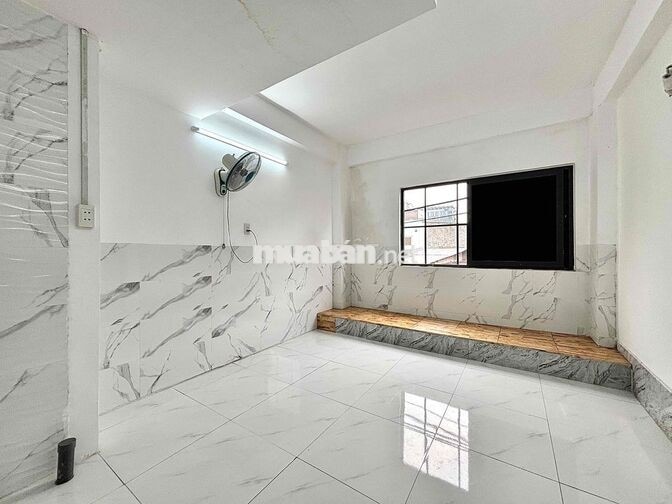STUDIO CỬA SỔ TRỜI NGAY 666 NGUYỄN VĂN QUÁ GẦN NGÃ TƯ CHỢ CẦU