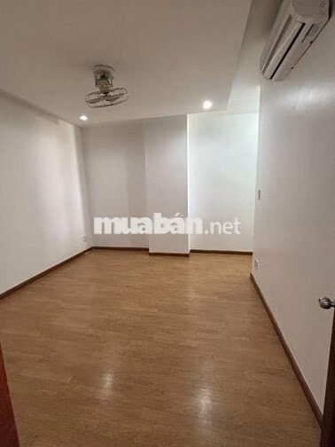 Cần cho thuê căn hộ chung cư 51 Chánh Hưng