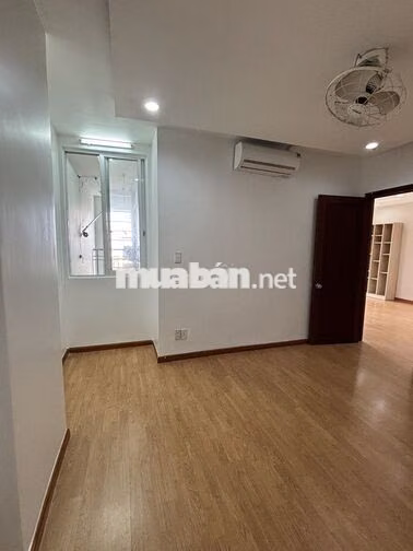 Cần cho thuê căn hộ chung cư 51 Chánh Hưng