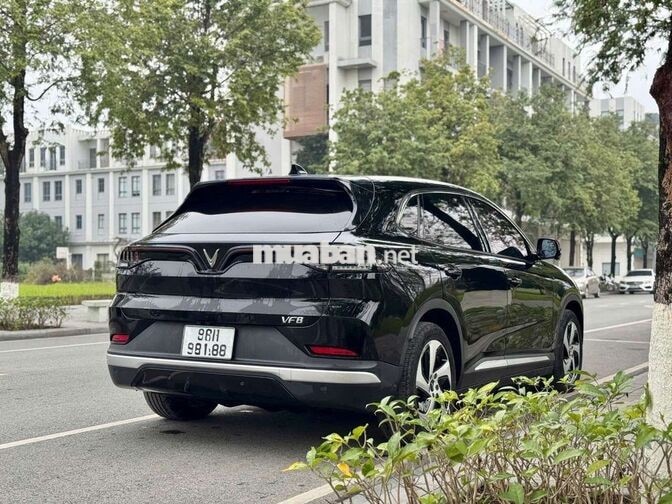 VinFast VF8 Eco 2023 Đen 50000 km