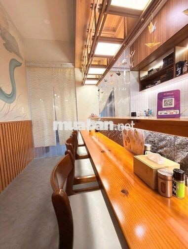 CHO THUÊ NHÀ MẶT TIỀN 72 HUỲNH KHƯƠNG NINH, Q1 – 7PN, 8WC, 60TR