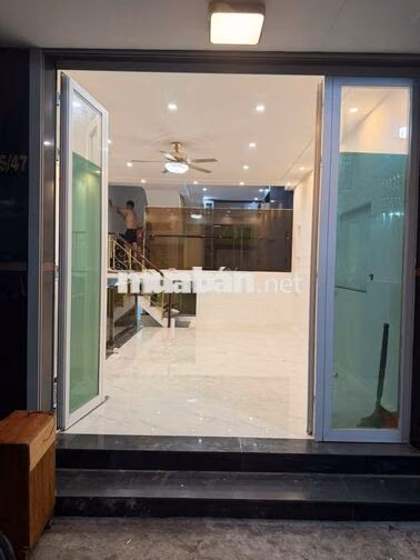 Nhà hẻm xe hơi đường Chiến Lược