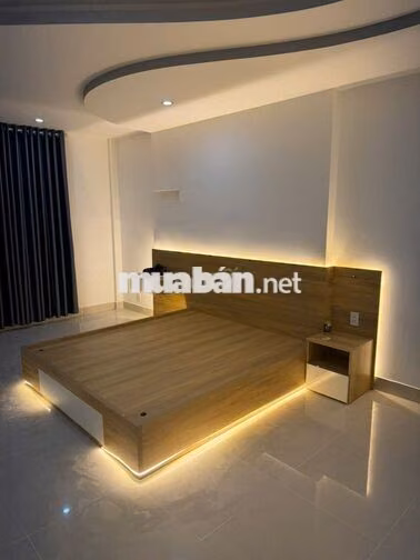 Nhà hẻm xe hơi đường Chiến Lược
