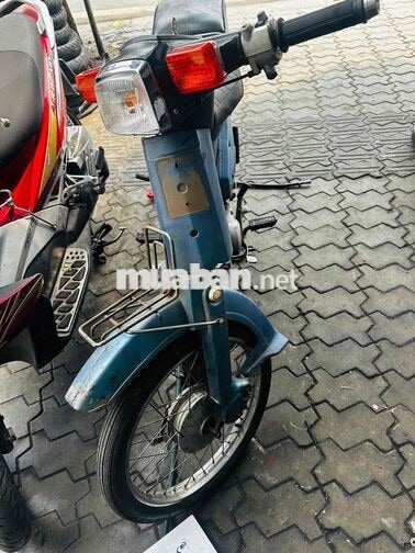 Honda Cub Xanh