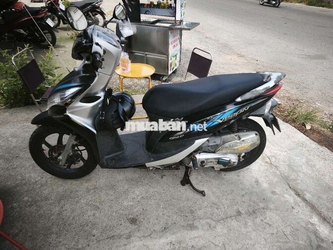Honda Vision màu Đen Bạc