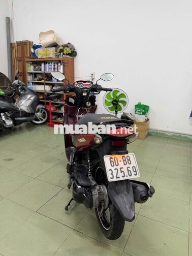 Yamaha Nouvo 5 Fi Đỏ đen , đẹp rin chính chủ 