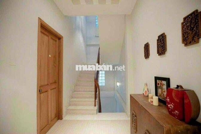 Nhà Biệt Thự Phạm Văn Chiêu 10x10m 4pn 5wc 16,5tr