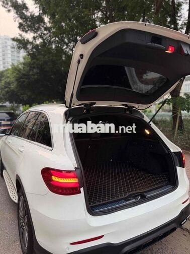 Mercedes GLC250 4matic 2019 Trắng 90000 km
