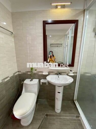 CĂN 2PN 2WC 75M² GIÁ *** CHUNG CƯ BIGEMCO CHỈ 12.5 TR/TH
